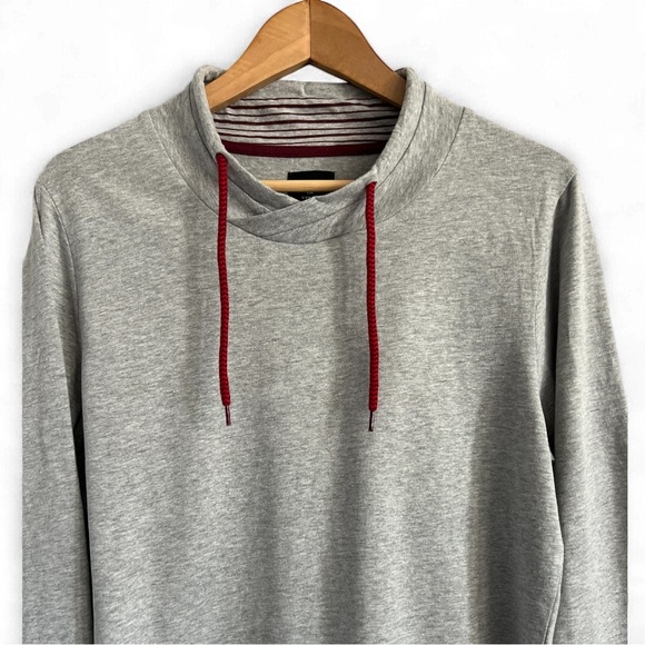 Eva Air Jason Wu Size Adult M Pajama Shirt Top, Gray, Long Sleeve Cowl Neck - Picture 2 of 3